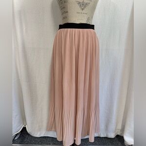 Adrianna Papell Blush Pink Pleated Maxi Skirt with Black Waistband